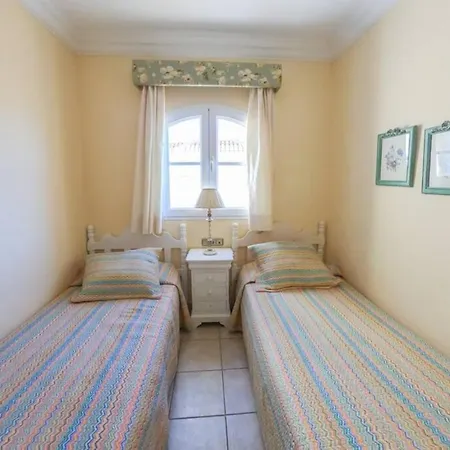 Vergel With Huge Private Pool, Jacuzzi, Sauna & Bbq By Amazzzing Travel Caleta De Fuste