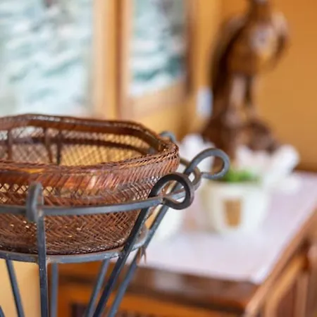 Vergel With Huge Private Pool, Jacuzzi, Sauna & Bbq By Amazzzing Travel *
