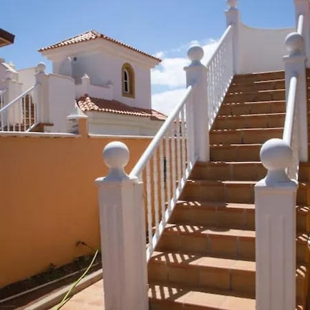 Villa Vergel With Huge Private Pool, Jacuzzi, Sauna & Bbq By Amazzzing Travel *