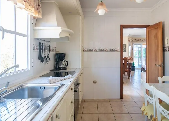 Villa Vergel With Large Private Pool Jacuzzi Bbq In Frontline Caleta De Fuste Golf By Amazzzing Travel Villa *